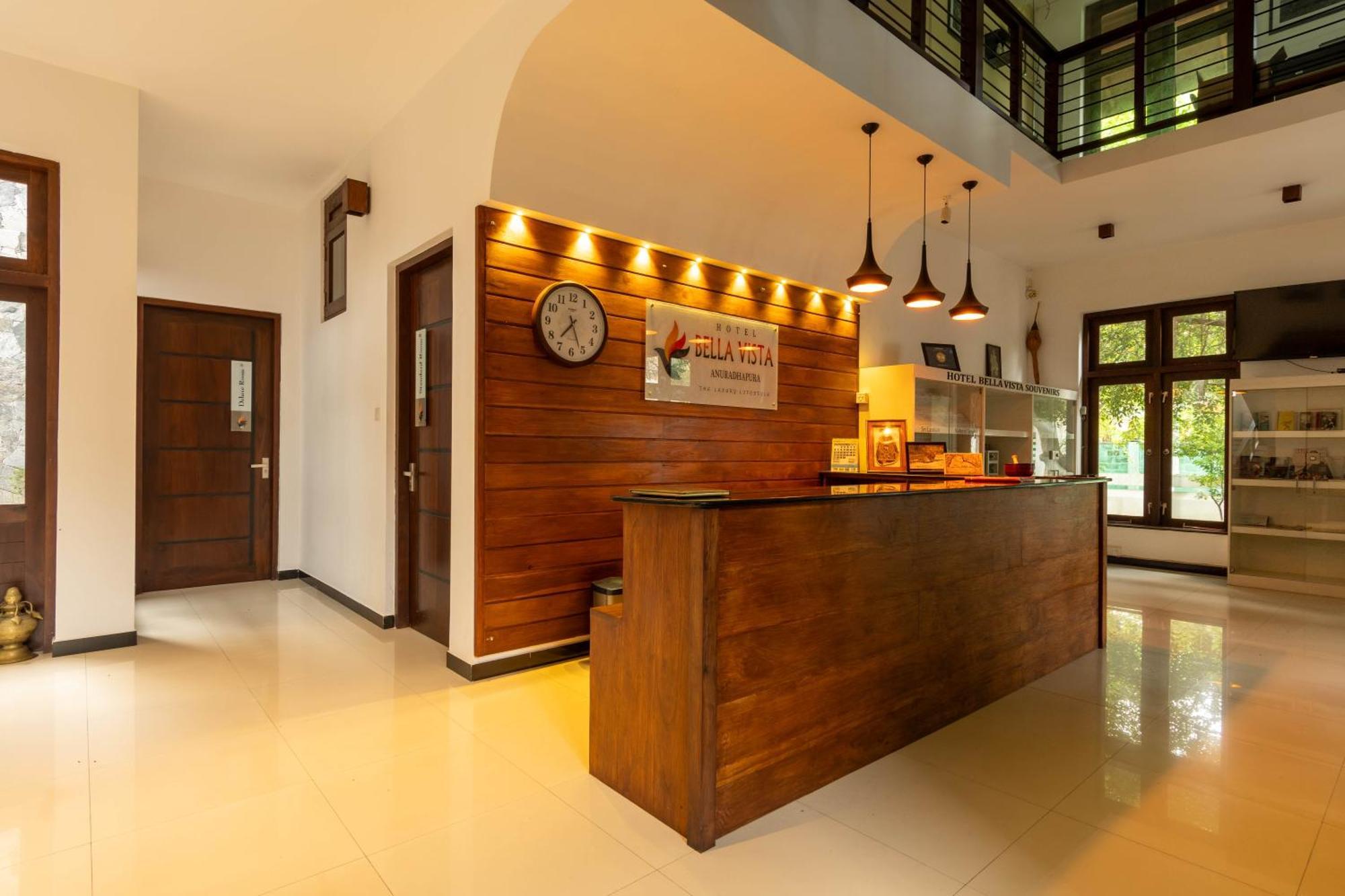 Hotel Bella Vista Anuradhapura Exterior foto